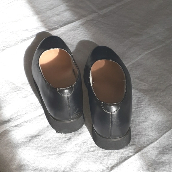 Black leather Wedge Career Casual shoes size 7 1/2 - Picture 4 of 4